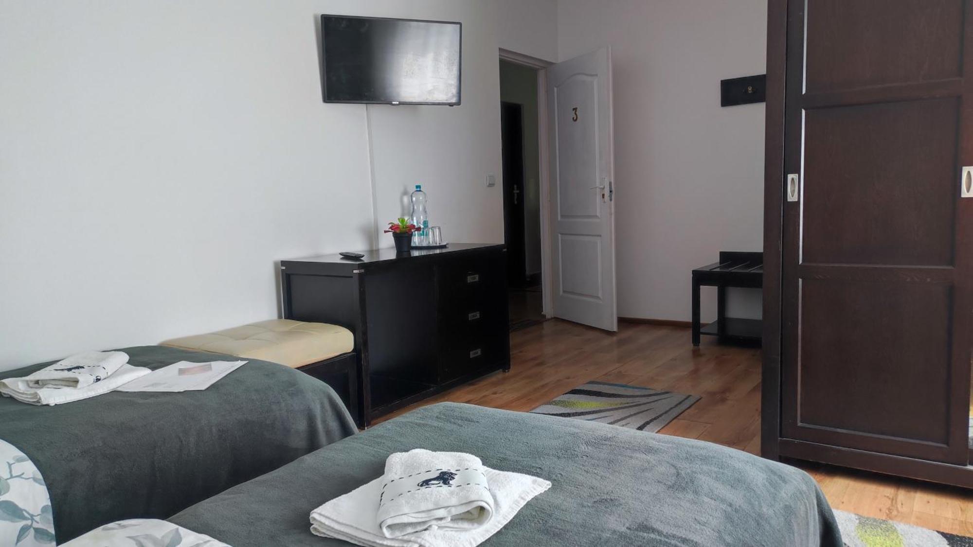 Casa De Oaspeti Wallendorf Bistrita Unirea Phòng bức ảnh